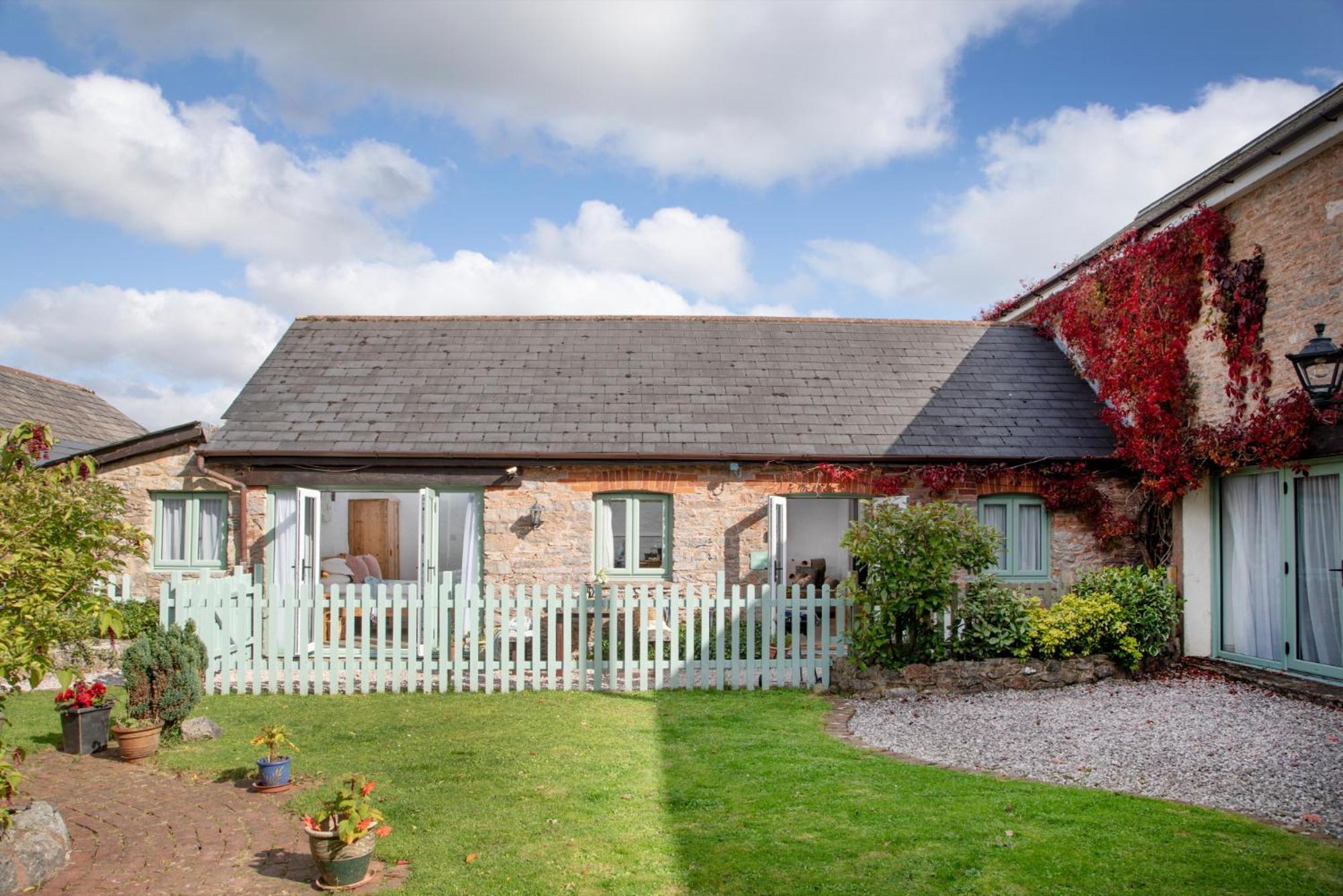 Daisy Cottage Пейнтън Екстериор снимка